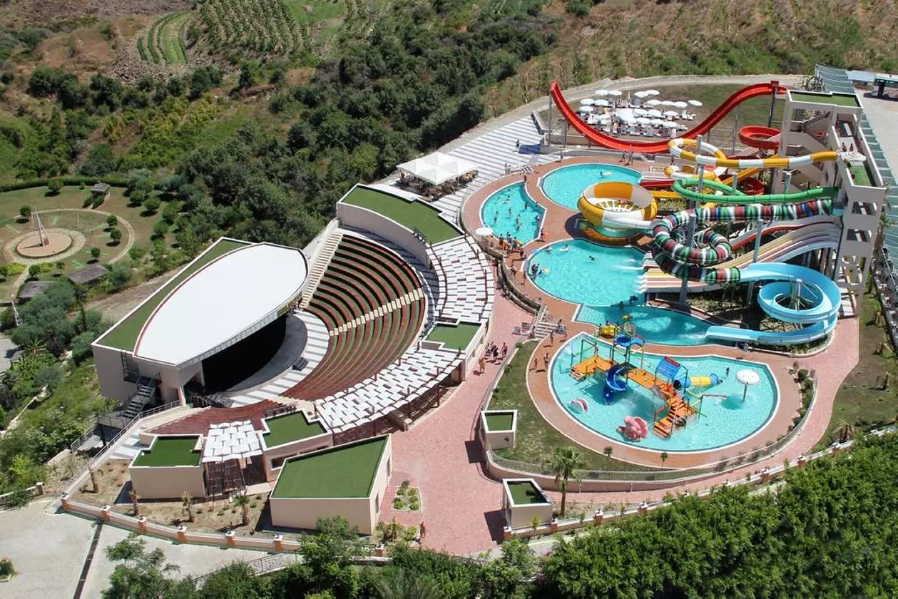 GOLDCITY_SHABAVIZ (11).jpg